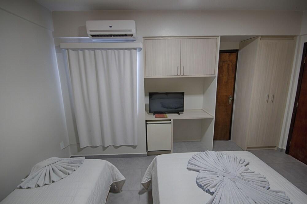 Hotel Lawrence Foz do Iguaçu Zewnętrze zdjęcie
